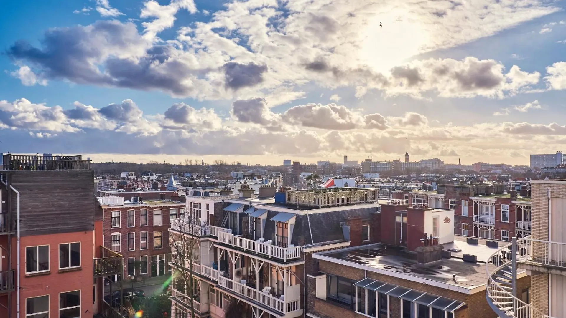 מלון דירות אפרטהוטל Numa The Hague Scheveningen הולנד